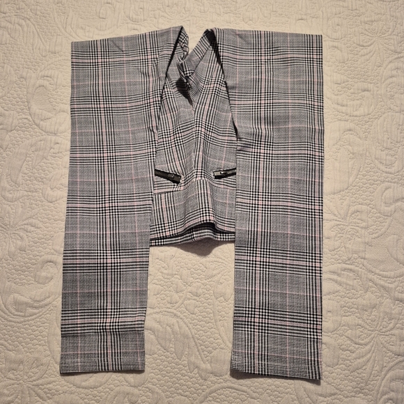 Old Navy girls size 14 plaid ponte pants, black white pink NEW - Picture 4 of 7